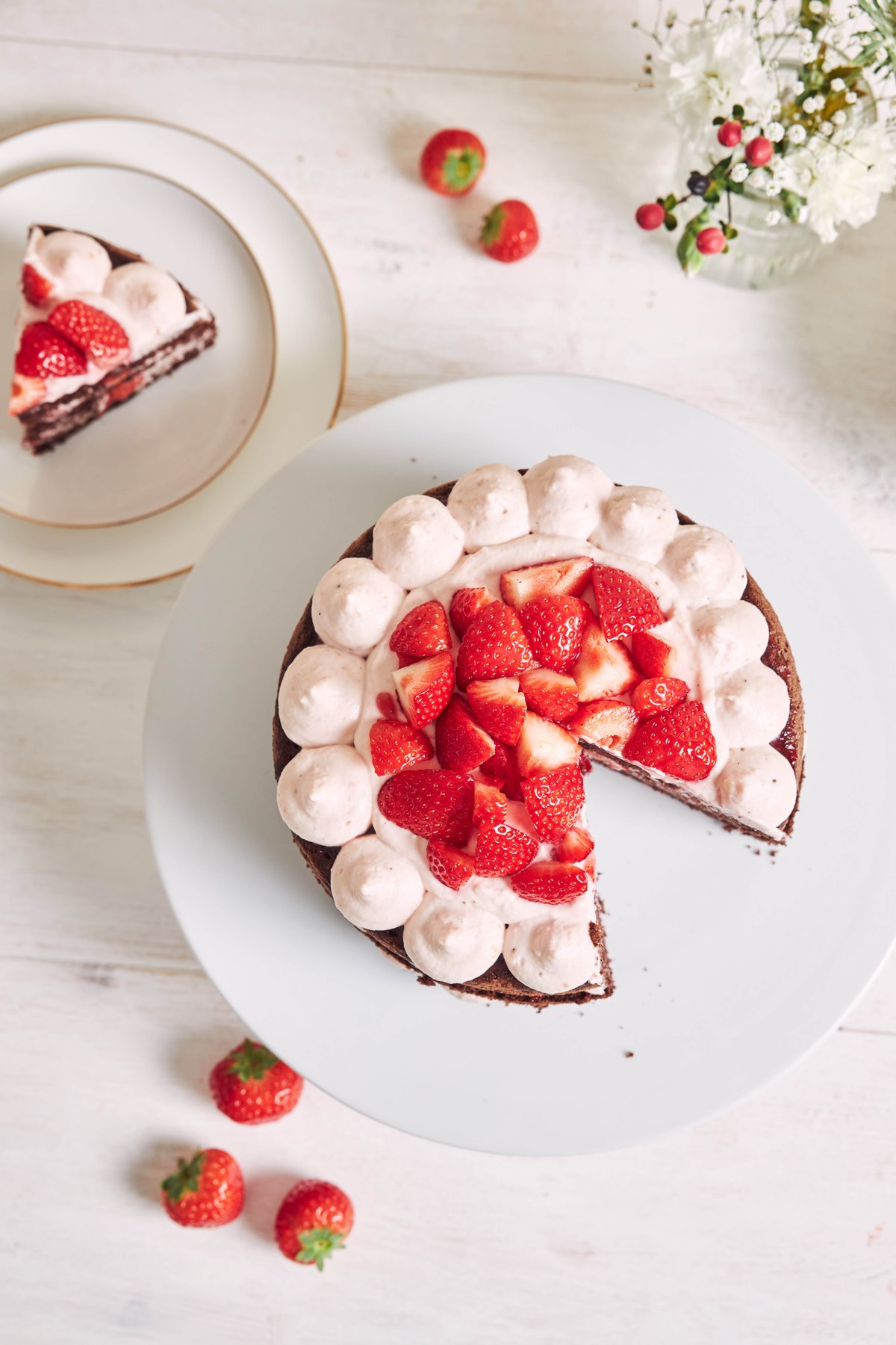 Belle Journee strawberry cream cake
